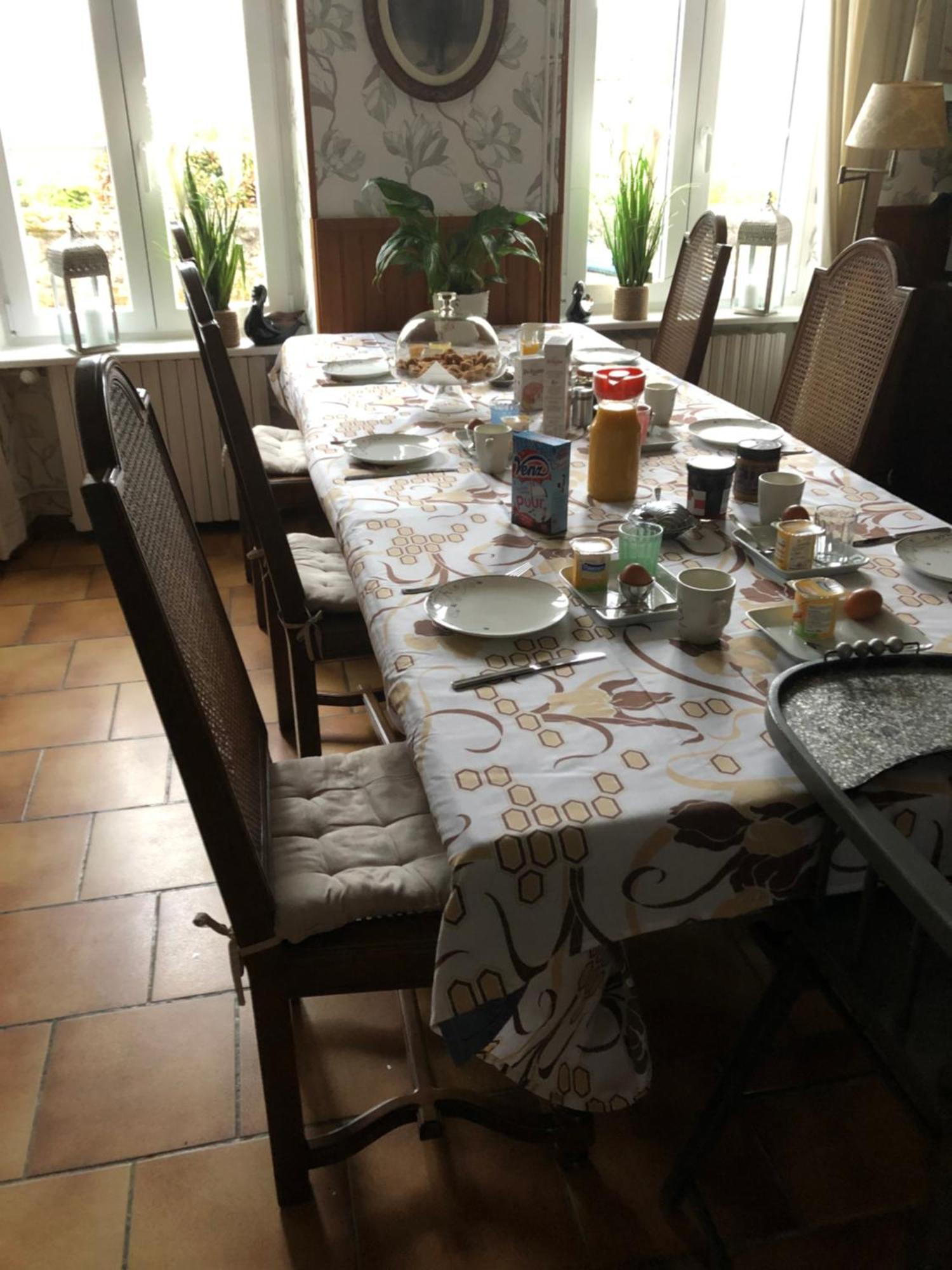 Le Voyageur Bed and Breakfast Saint-Bonnet-Tronçais Eksteriør billede